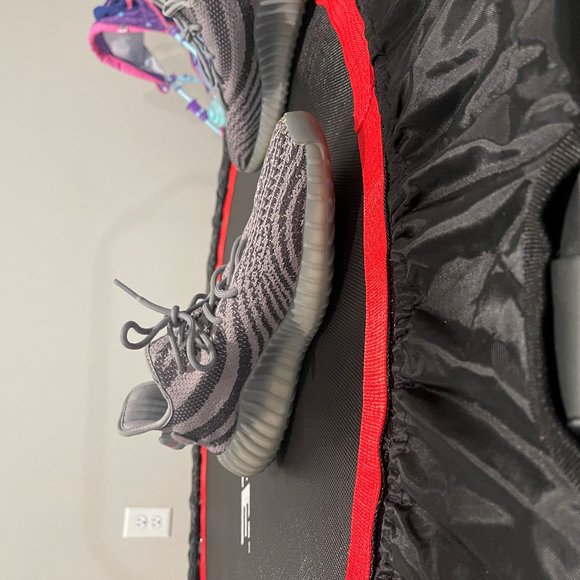 yeezy belugas - Picture 1 of 10
